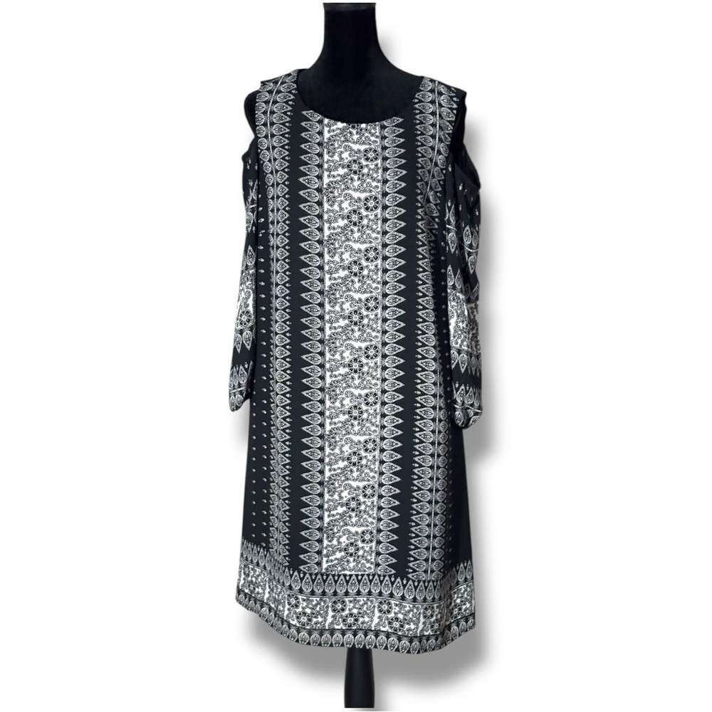 Luxology Black and White Vertical Geometric Pattern Shoulder Cutout Mini Dress